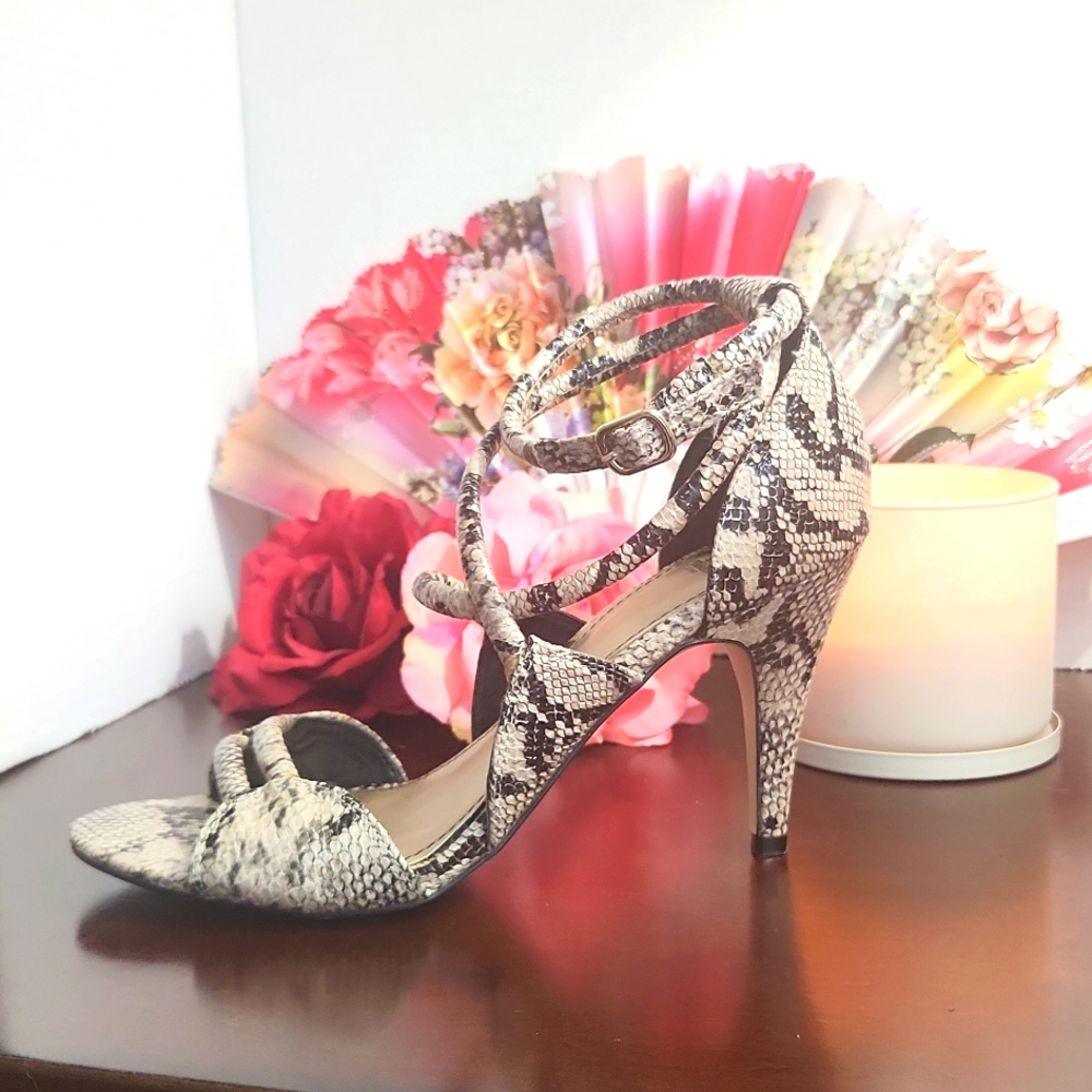 Pre-Owned High 2.5 heels